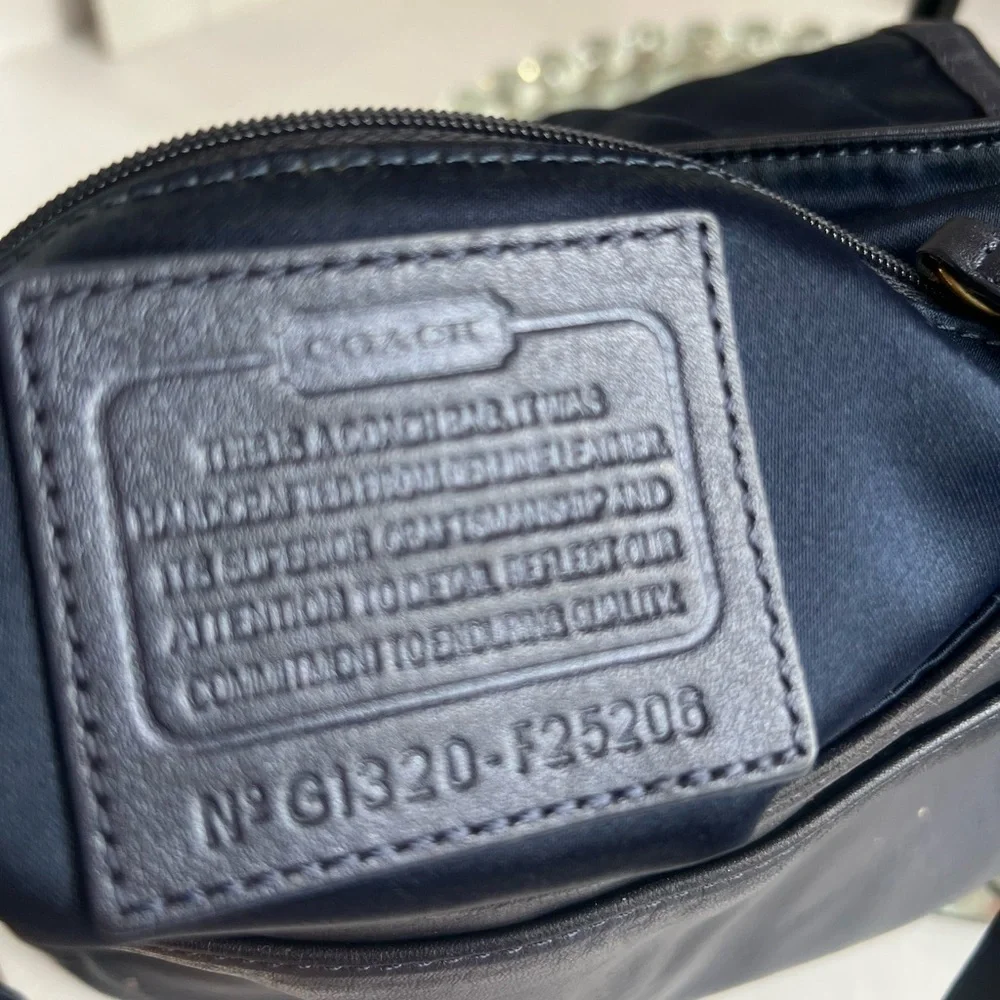 Coach 20 11